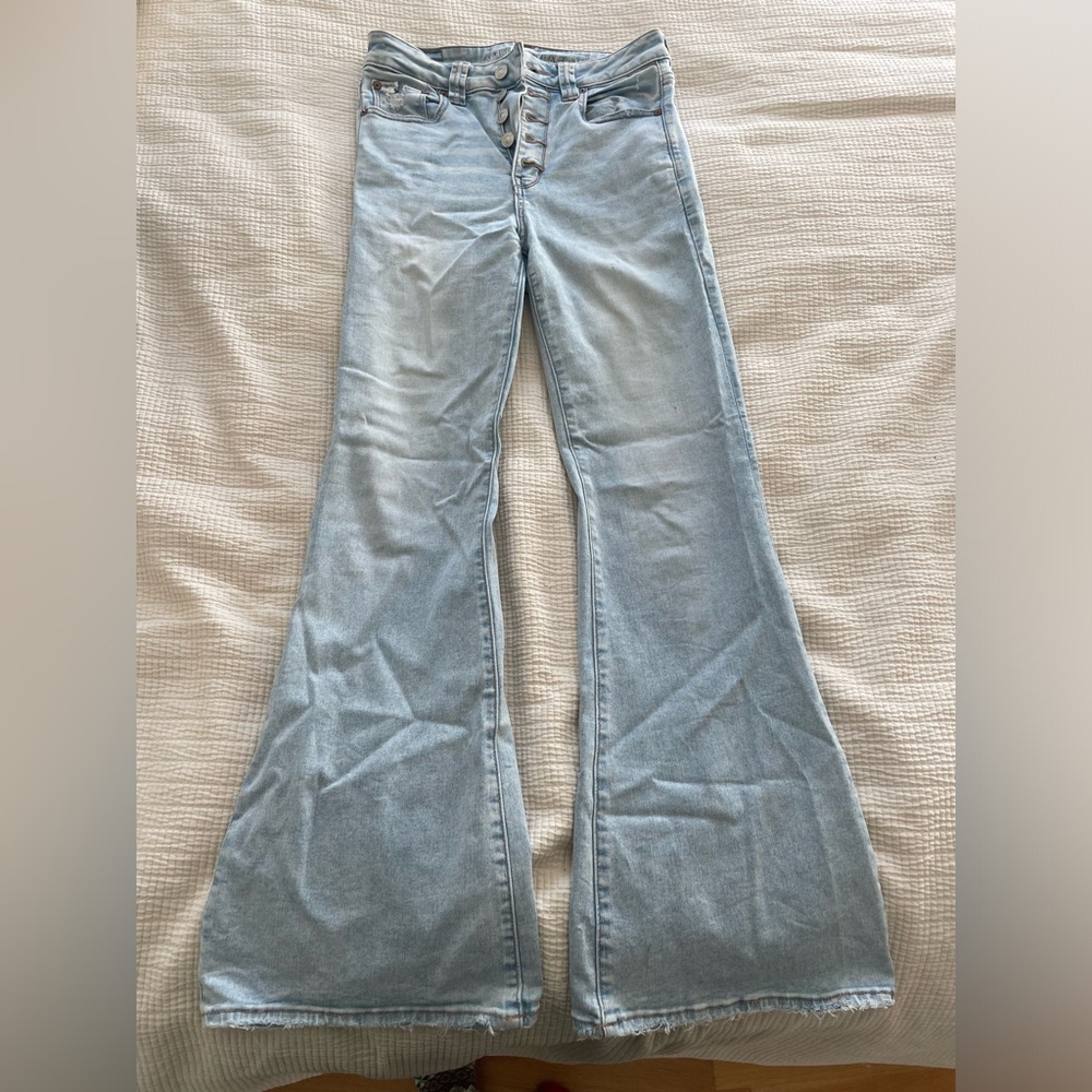 American Eagle Flare Jeans Size6 Women’s